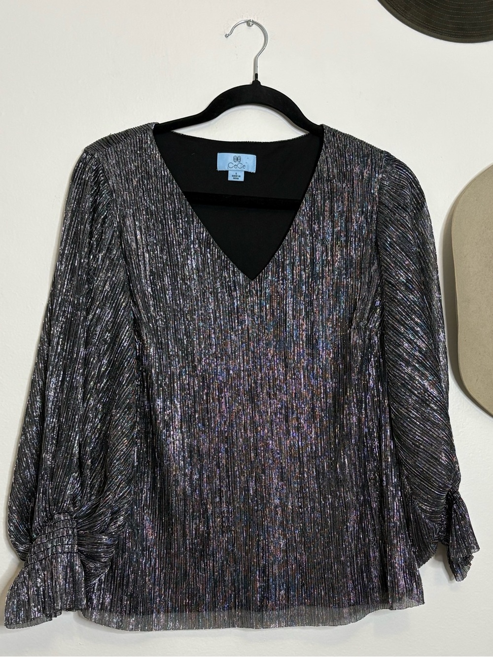 CeCe Black Metallic V-Neck Long Sleeve Blouse